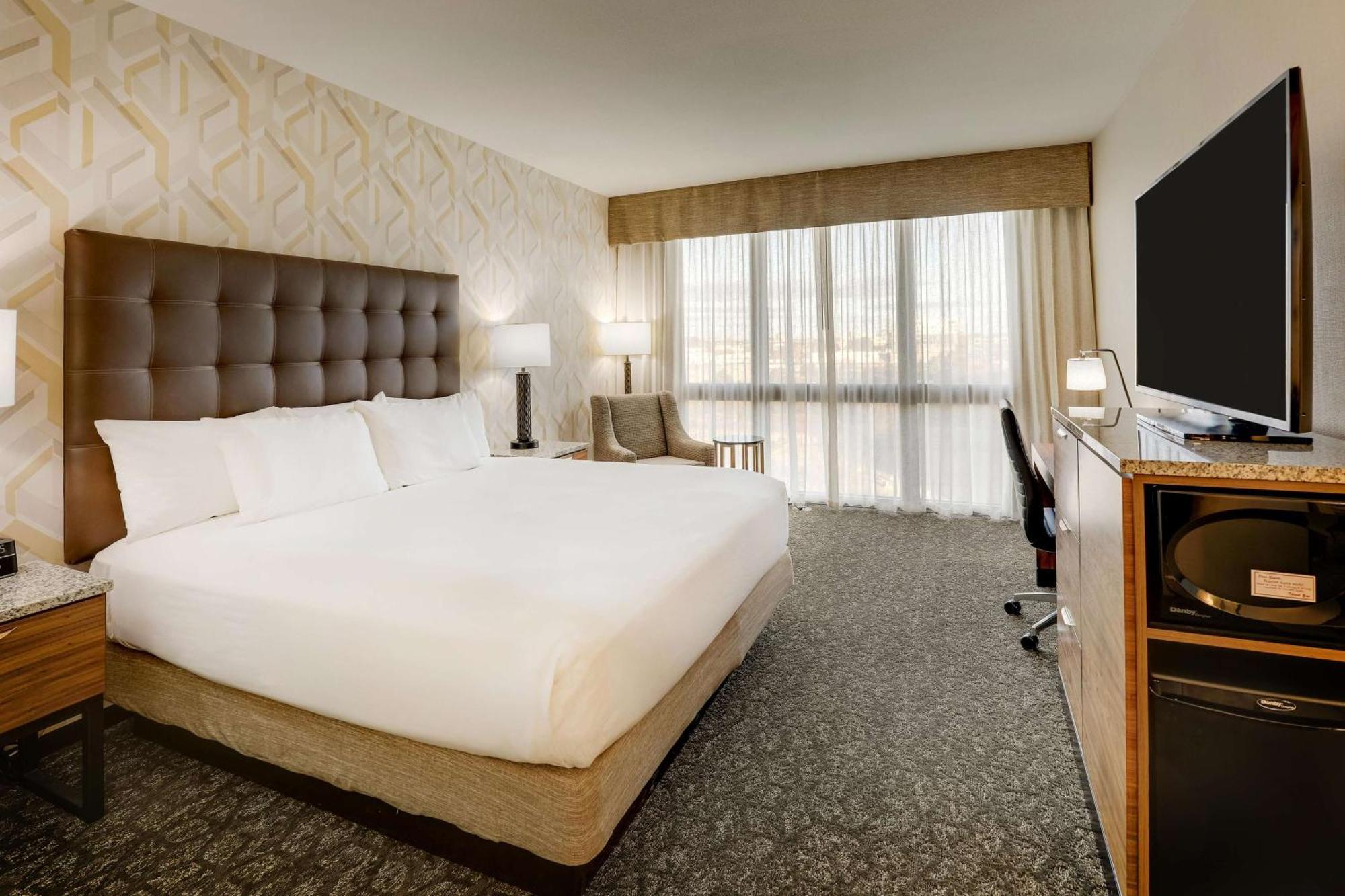 Deluxe King Room High Floor,1540555846:JPEG