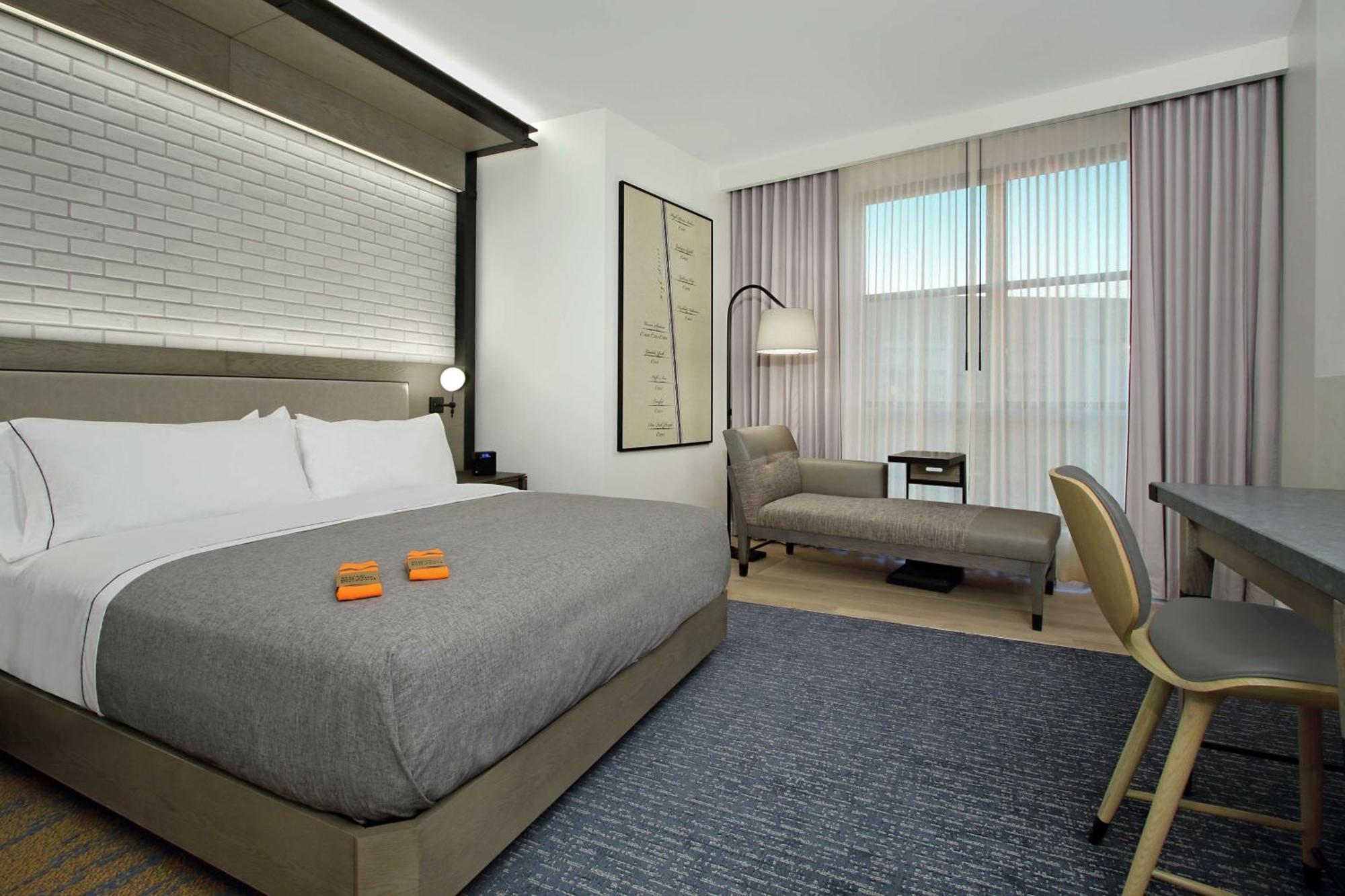 King Room