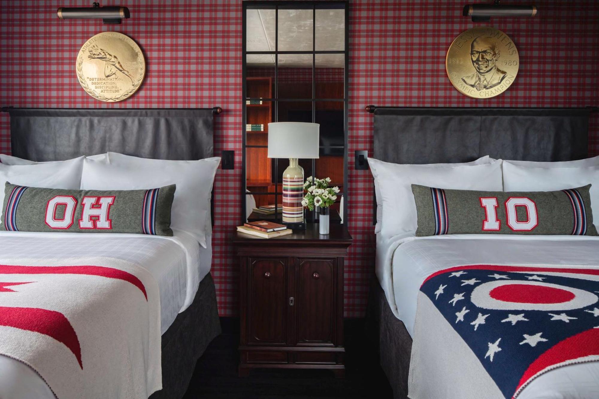 Graduate Double Room Two Double Beds Bath Tub Disability Access,940587502:JPEG